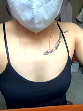 NinaBaby22 online show from January 19, 2026, 4:05 am