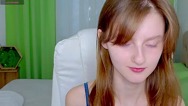 Miss Alisa  online show from March 5, 2026, 2:57 pm