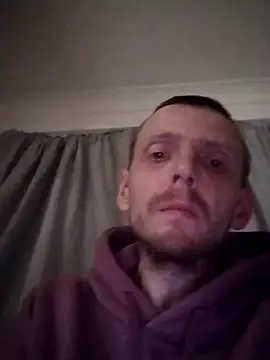 Snapshot of CrookedBunk3527 chatting on December 18, 2025, 6:25 pm CrookedBunk3527 online show from December 18, 2025, 6:25 pm