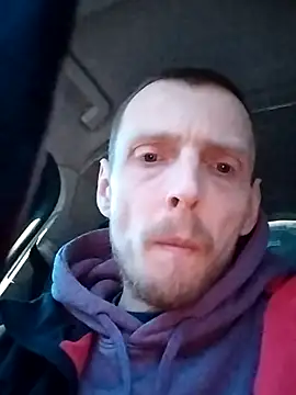 Snapshot of CrookedBunk3527 chatting on December 22, 2025, 8:22 am CrookedBunk3527 online show from December 22, 2025, 8:22 am