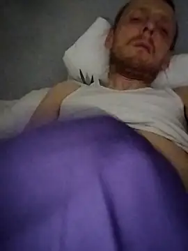 Snapshot of CrookedBunk3527 chatting on January 6, 2026, 10:01 pm CrookedBunk3527 online show from January 6, 2026, 10:01 pm