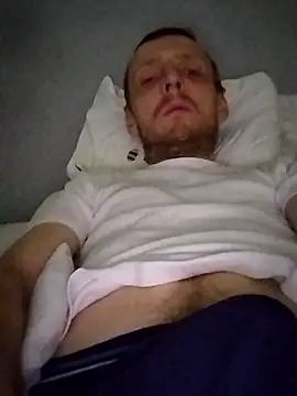 Snapshot of CrookedBunk3527 chatting on January 8, 2026, 9:39 pm CrookedBunk3527 online show from January 8, 2026, 9:39 pm