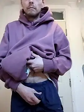 Snapshot of CrookedBunk3527 chatting on January 18, 2026, 11:36 am CrookedBunk3527 online show from January 18, 2026, 11:36 am