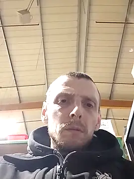 Snapshot of CrookedBunk3527 chatting on February 27, 2026, 7:19 am CrookedBunk3527 online show from February 27, 2026, 7:19 am