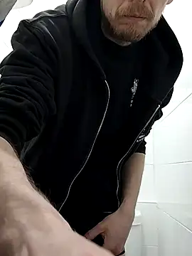 Snapshot of CrookedBunk3527 chatting on March 11, 2026, 5:13 am CrookedBunk3527 online show from March 11, 2026, 5:13 am