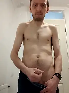 Snapshot of CrookedBunk3527 chatting on April 2, 2026, 4:21 am CrookedBunk3527 online show from April 2, 2026, 4:21 am