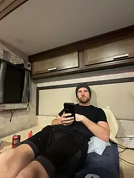 SparkledExtern online show from February 1, 2026, 6:34 am