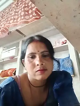 Snapshot of Shreya_pandit chatting on June 2, 2026, 8:16 am Shreya pandit online show from June 2, 2026, 8:16 am