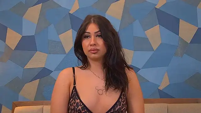 Valentina Oliver online show from February 7, 2026, 5:22 am