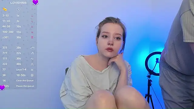 Stella MoonLight online show from February 10, 2026, 6:17 am