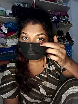 Snapshot of tamilsaisree chatting on January 14, 2026, 5:18 pm tamilsaisree online show from January 14, 2026, 5:18 pm