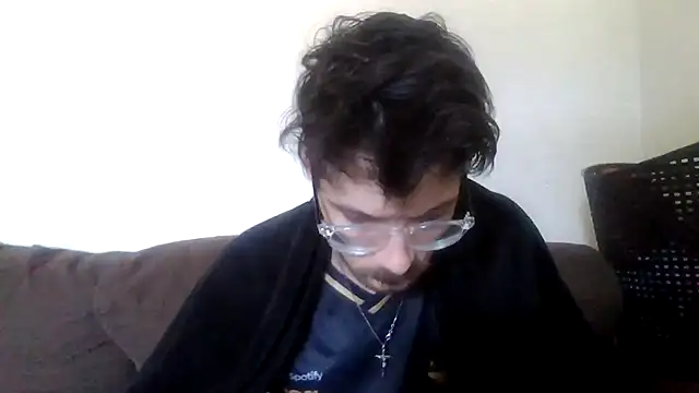 Snapshot of atreus69big chatting on May 6, 2026, 1:16 pm atreus69big online show from May 6, 2026, 1:16 pm