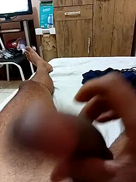 ElicitedMotive online show from February 8, 2026, 2:37 am