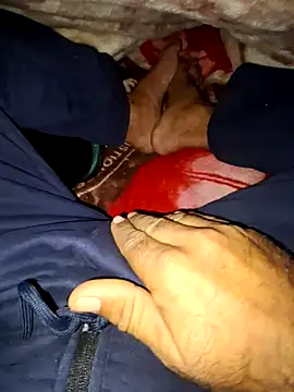 Snapshot of aman4404 chatting on January 16, 2026, 4:27 am aman4404 online show from January 16, 2026, 4:27 am