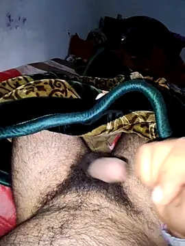 Snapshot of aman4404 chatting on February 16, 2026, 4:36 pm aman4404 online show from February 16, 2026, 4:36 pm