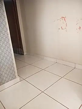 Fannyfoxfi online show from February 5, 2026, 4:33 pm