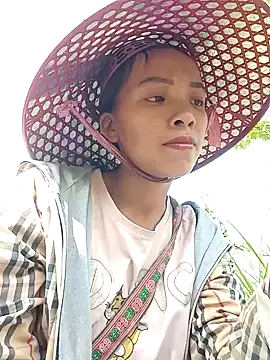 Andrea-688 online show from April 8, 2026, 7:41 am