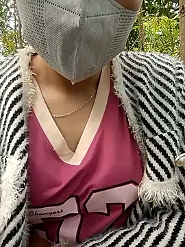 May-Ne online show from December 21, 2025, 3:02 am