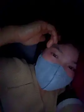 May-Ne online show from January 11, 2026, 4:01 pm