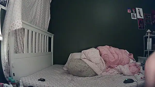 hanna banana5 online show from April 23, 2026, 5:52 am