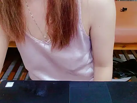 Snapshot of Midu_9x chatting on May 7, 2026, 2:17 am Midu 9x online show from May 7, 2026, 2:17 am