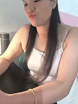 Snapshot of Sisilaydy_01 chatting on June 23, 2026, 5:22 pm Sisilaydy 01 online show from June 23, 2026, 5:22 pm