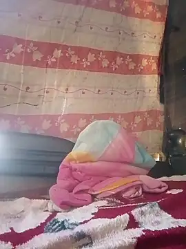 sara milf777 online show from February 15, 2026, 7:43 pm