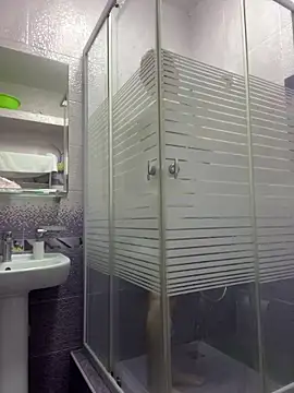 Sensual Flower online show from April 9, 2026, 7:14 am