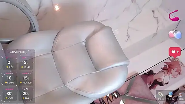 Snapshot of Gabydevilll chatting on March 12, 2026, 1:06 pm Gabydevilll online show from March 12, 2026, 1:06 pm