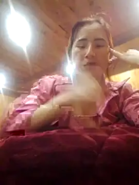 Belinda-686 online show from December 17, 2025, 1:17 pm