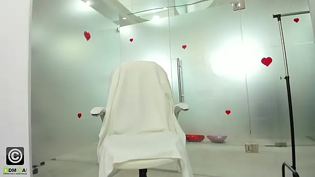 missdominna online show from March 16, 2026, 5:44 am