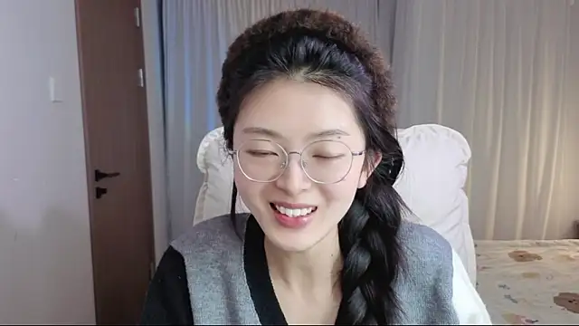 Koikoi    online show from February 11, 2026, 4:50 am