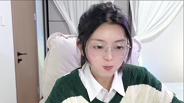 Koikoi    online show from March 13, 2026, 12:01 pm