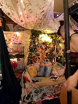 infinirose online show from March 27, 2026, 7:47 am