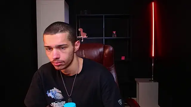 KaydenDrew online show from February 11, 2026, 5:23 am