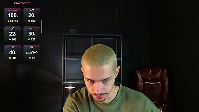 KaydenDrew online show from March 31, 2026, 4:24 am