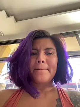 Snapshot of Aljycatx chatting on April 13, 2026, 4:40 am Aljycatx online show from April 13, 2026, 4:40 am