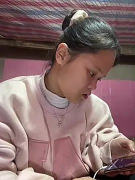 Thanhhuyen001 online show from February 10, 2026, 7:56 am