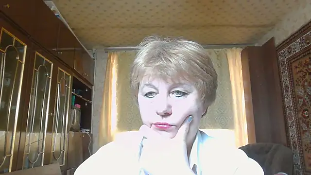 Casey peach online show from March 17, 2026, 7:23 am