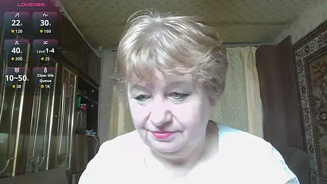Casey peach online show from March 28, 2026, 4:01 am