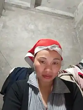 Maikha08 online show from March 4, 2026, 2:01 pm