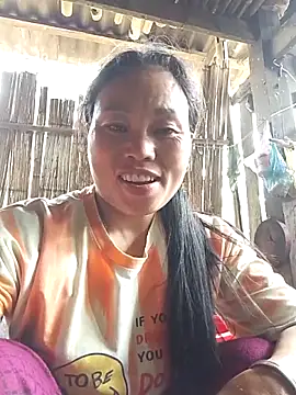 Maikha08 online show from April 16, 2026, 5:30 am