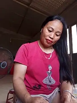 Maikha08 online show from May 27, 2026, 1:57 am