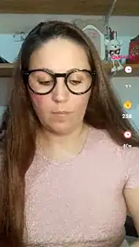 Snapshot of SofiEsteves chatting on July 14, 2026, 4:34 pm SofiEsteves online show from July 14, 2026, 4:34 pm