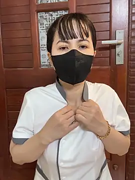 bi biii online show from March 12, 2026, 3:45 am