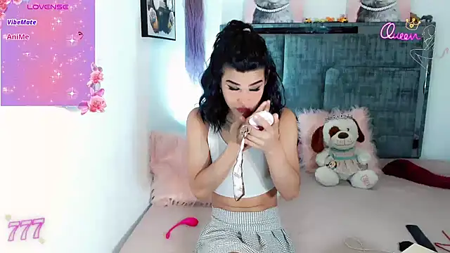 titania1502 online show from February 28, 2026, 8:54 pm