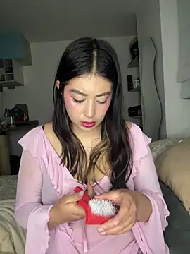 Snapshot of justmariee chatting on March 13, 2026, 1:34 am justmariee online show from March 13, 2026, 1:34 am