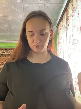 Snapshot of HarychaLysichka chatting on June 26, 2026, 7:24 am HarychaLysichka online show from June 26, 2026, 7:24 am