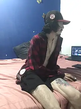 Snapshot of sk8-boy chatting on May 9, 2026, 1:49 pm sk8-boy online show from May 9, 2026, 1:49 pm