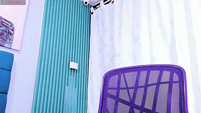 Bianca slut1 online show from March 17, 2026, 11:35 am